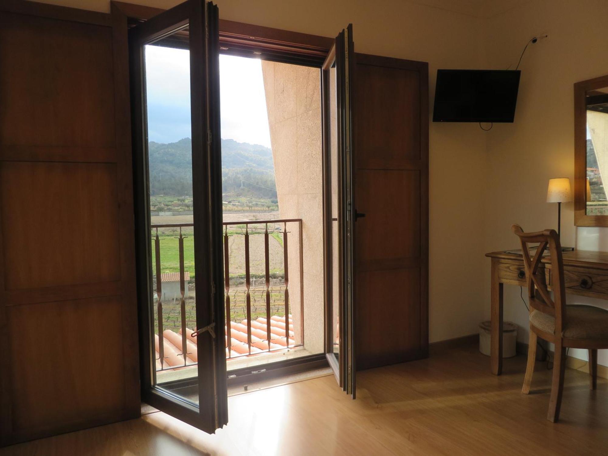 ヴィーラ・フロール Quinta Do Palameヴィラ 部屋 写真